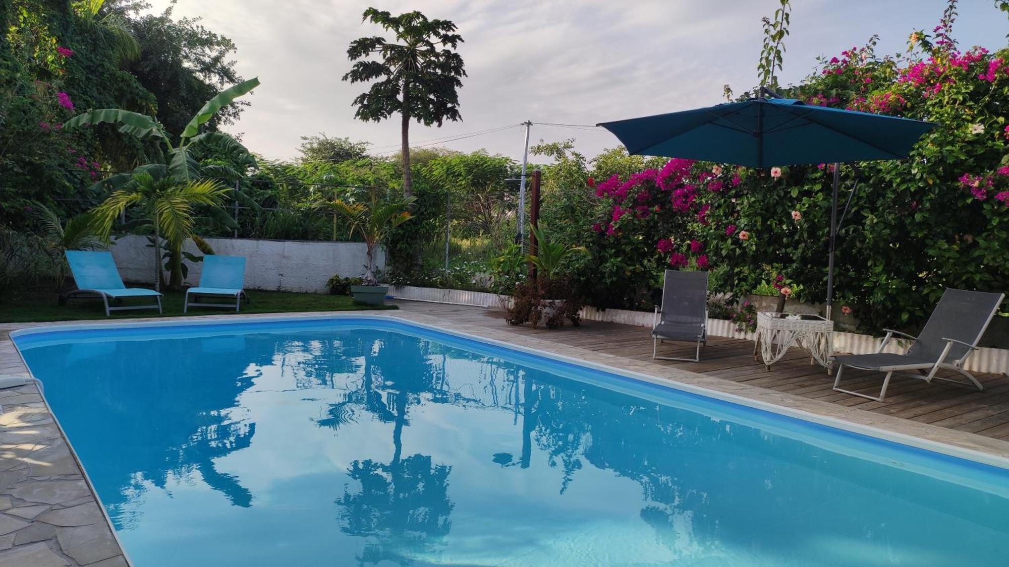 Les Coulirooms - Gite แซนต์-อาน ภายนอก รูปภาพ